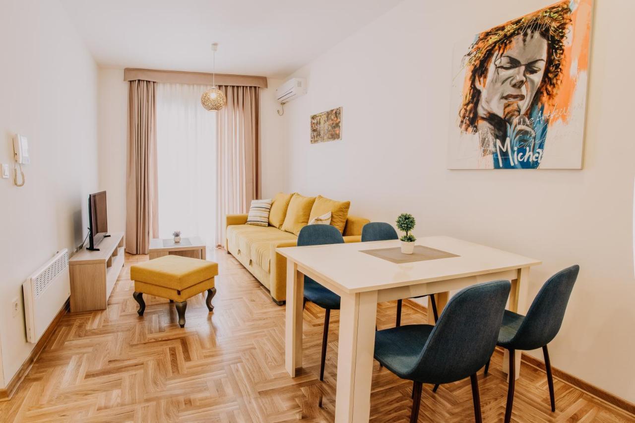 Apartment Peace 2 With Parking *